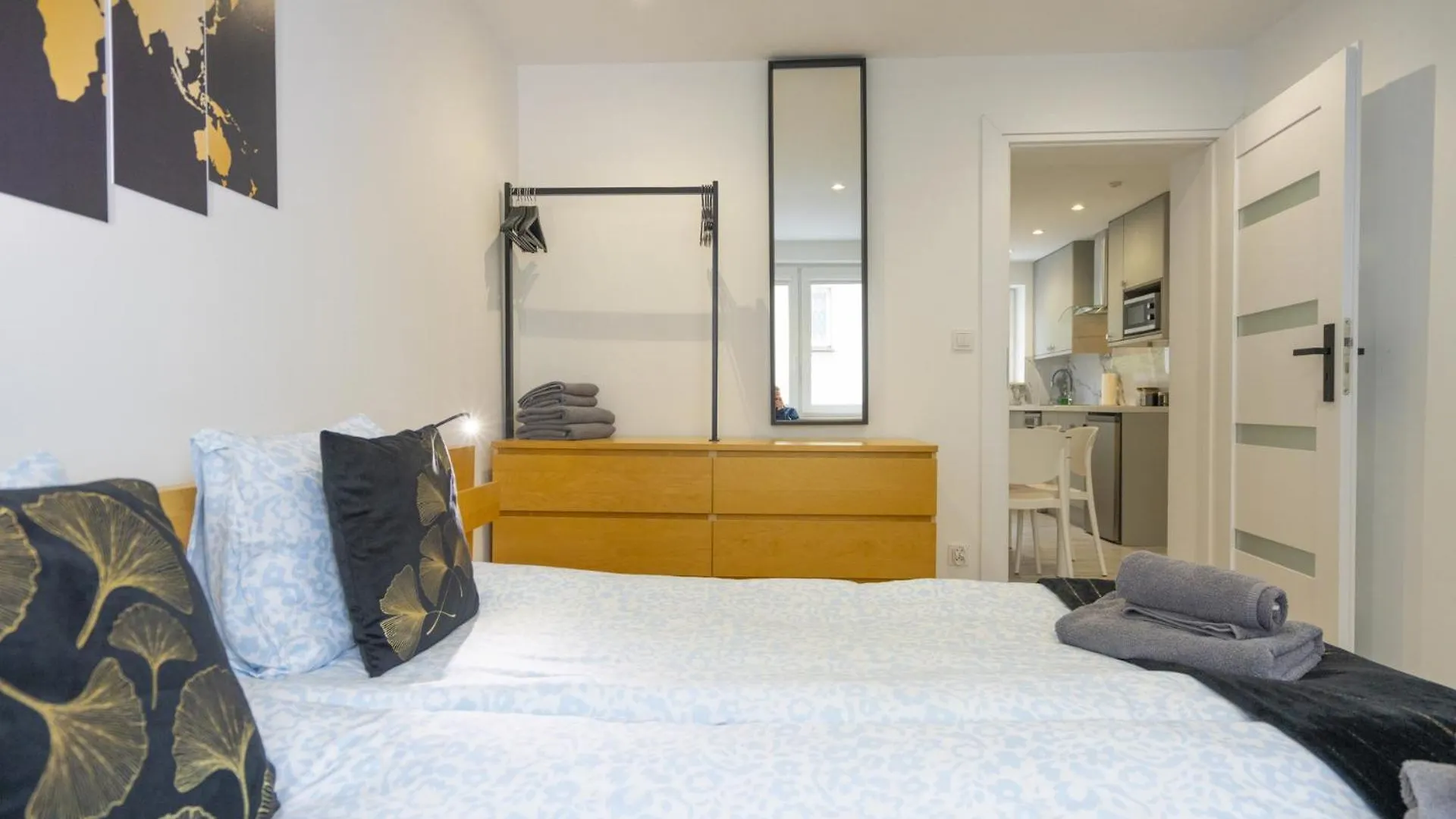 Karkonosky Apartamenty - Azalia Karpacz Lägenhet